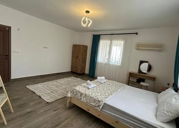 Likya Noa - A Leisure In The Heart Of Nature